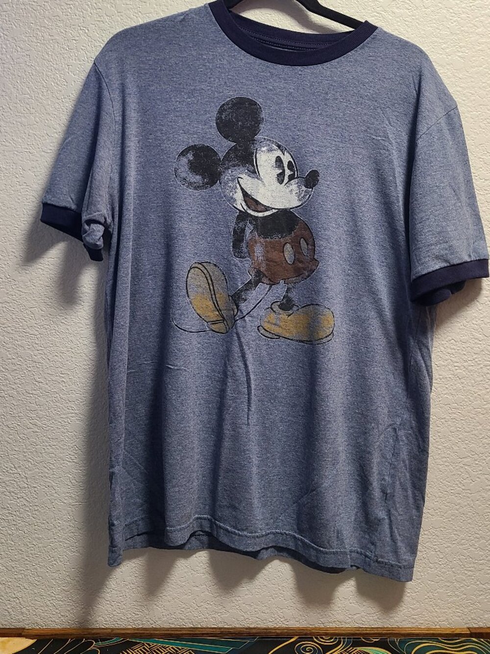 VINTAGE Disney! Mens Mickey Mouse Ringer Tee, Sz Medium
